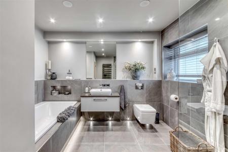 Luxury Bathroom
