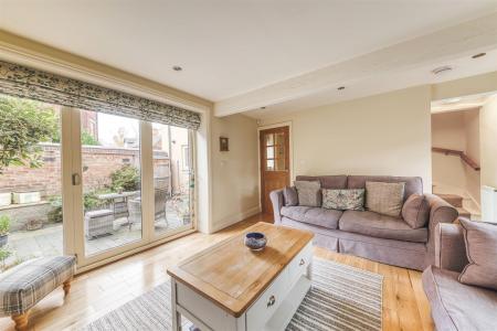 Spacious Lounge