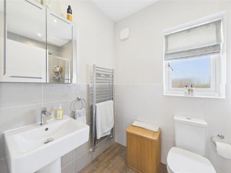 Superbly Appointed En-Suite Shower Room