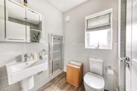Superbly Appointed En-Suite Shower Room