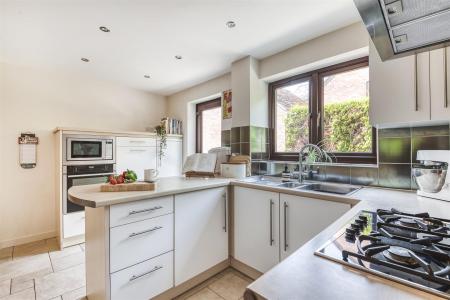 Fitted Breakfast Kitchen