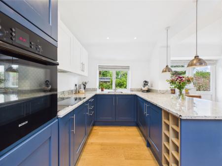 High Specification Fitted Kitchen