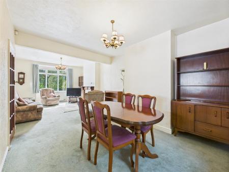 Lounge / Dining Room