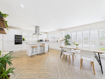 Living Kitchen