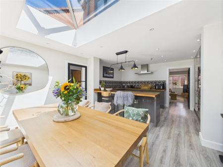 Living/Dining Kitchen