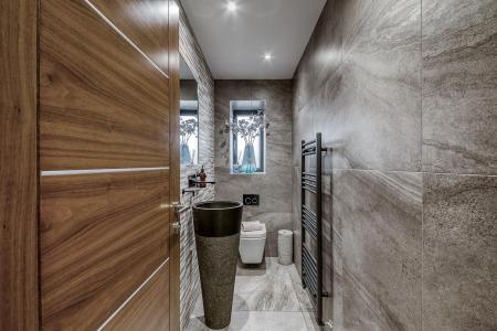 Superbly Appointed Fitted Guest Cloakroom