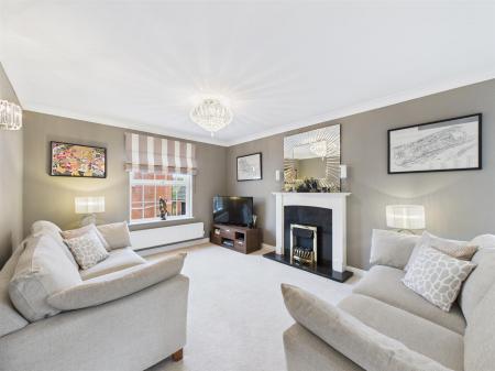 Fabulous First Floor Lounge