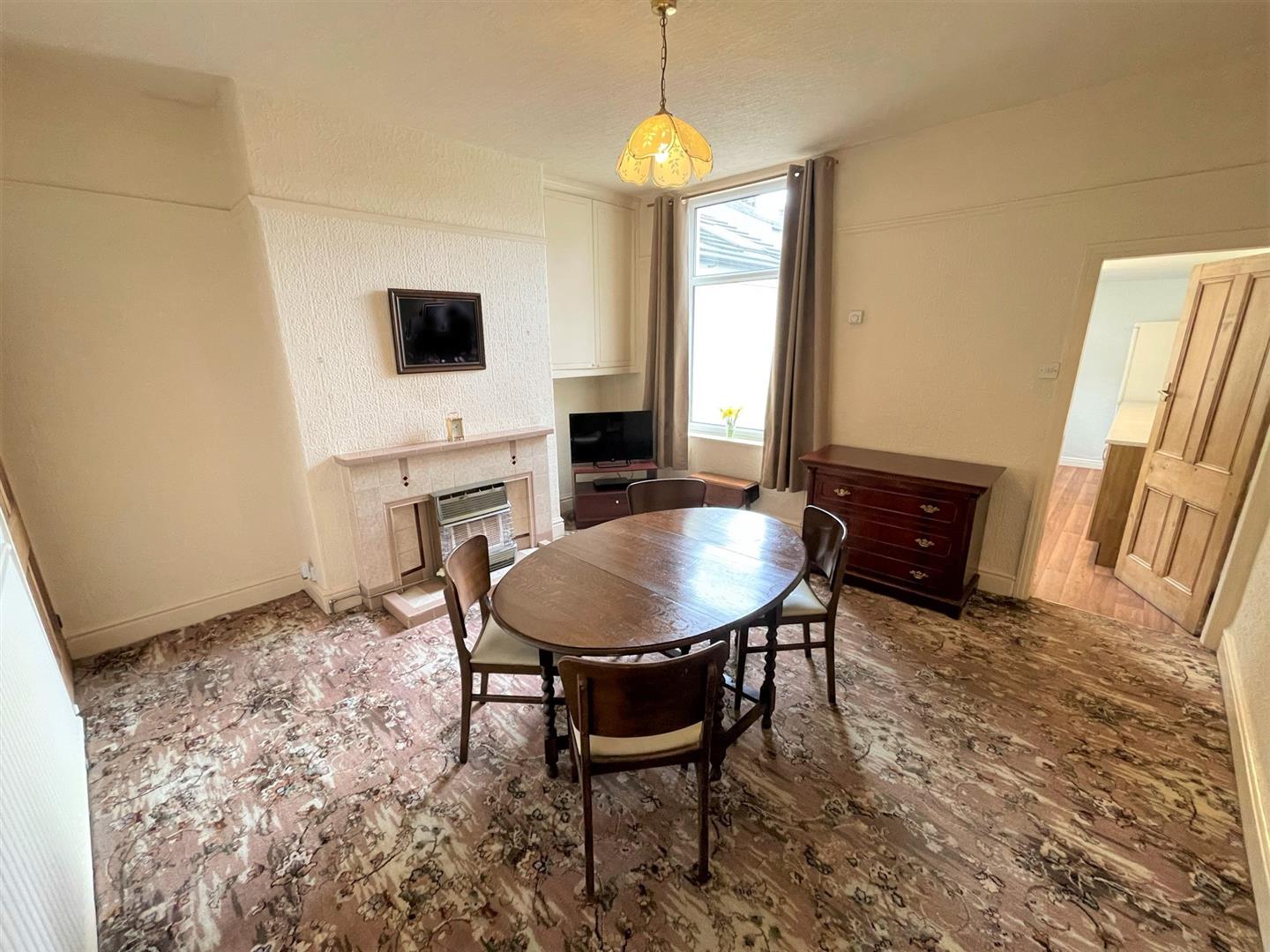 2 bedroom Terraced House for sale in Clitheroe