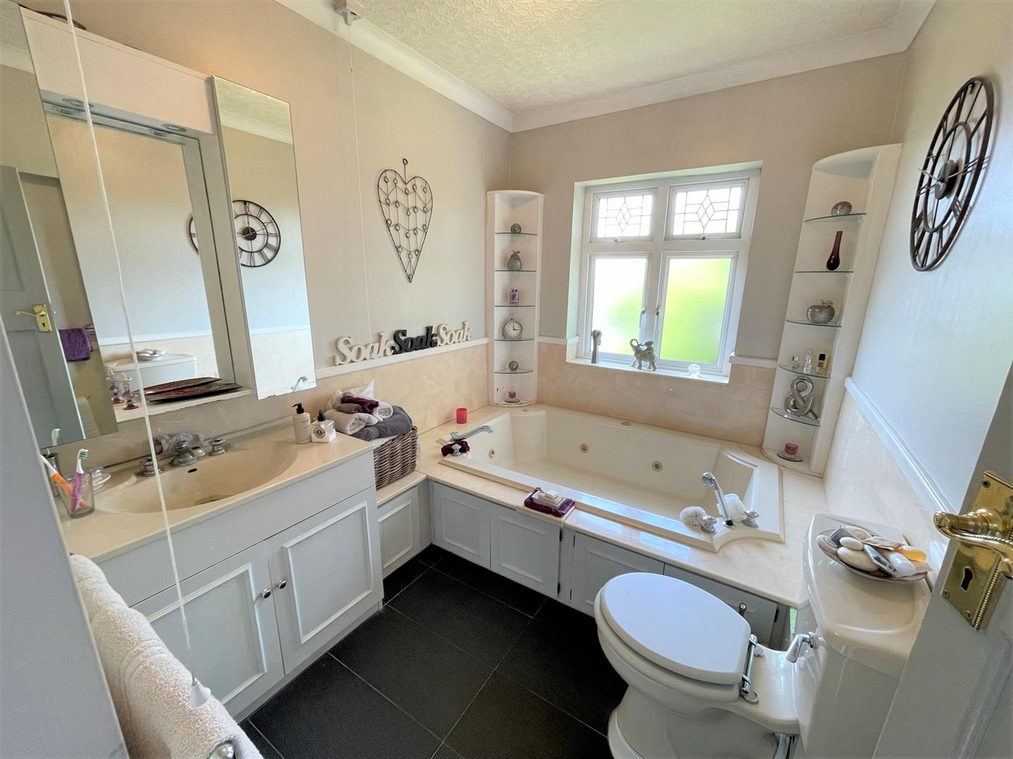 4 bedroom Detached House for sale in Langho