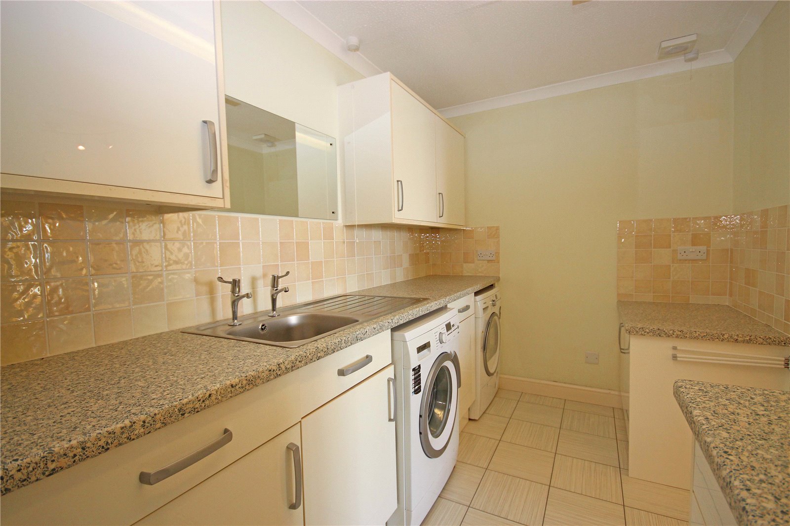 2 bedroom Apartment for sale in Seaton