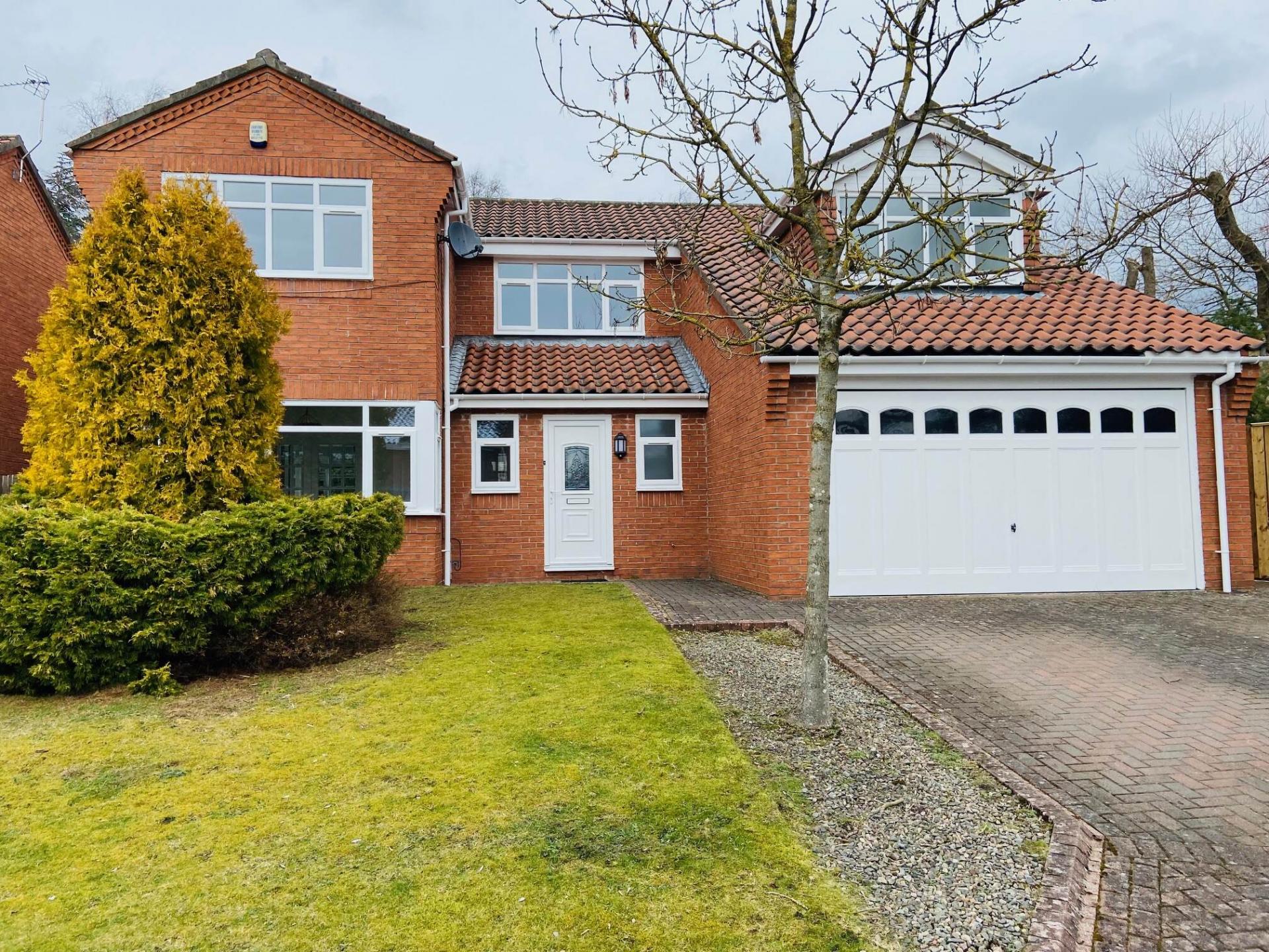 5 bedroom Detached House for rent in Whitesmocks, Durham, Co. Durham