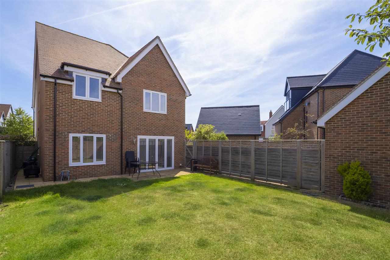 3 bedroom Detached House for sale in Hawkinge