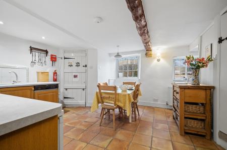 Spacious Kitchen