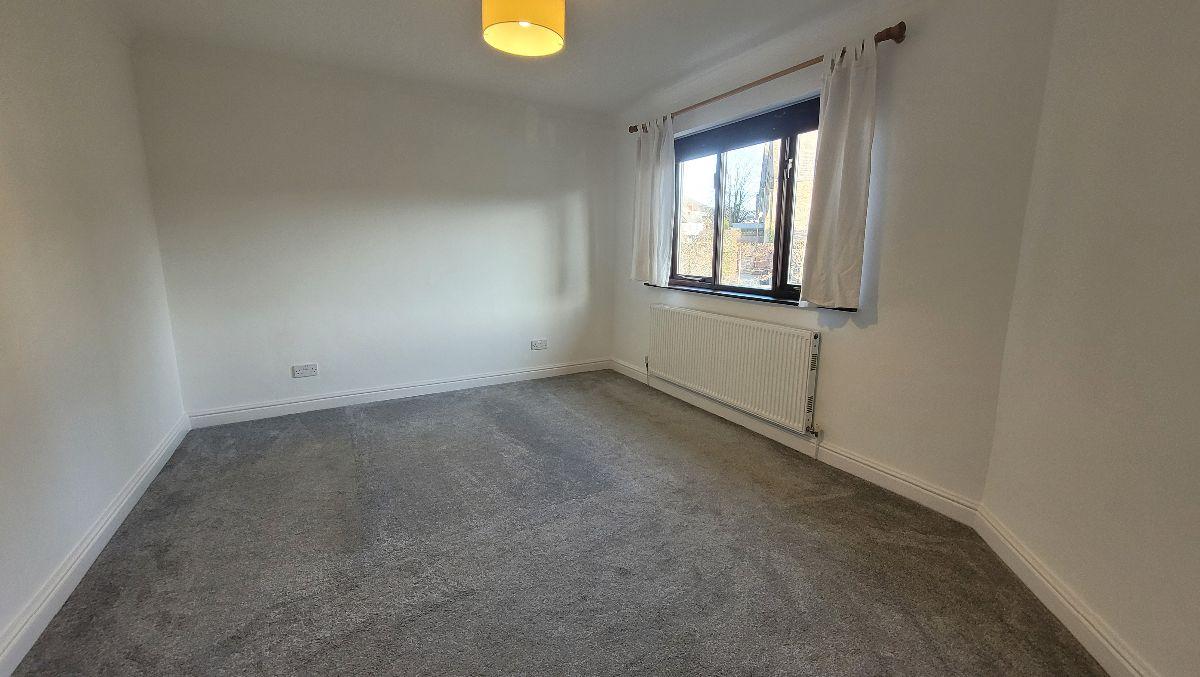 2 bedroom Terraced House for rent in Abergavenny