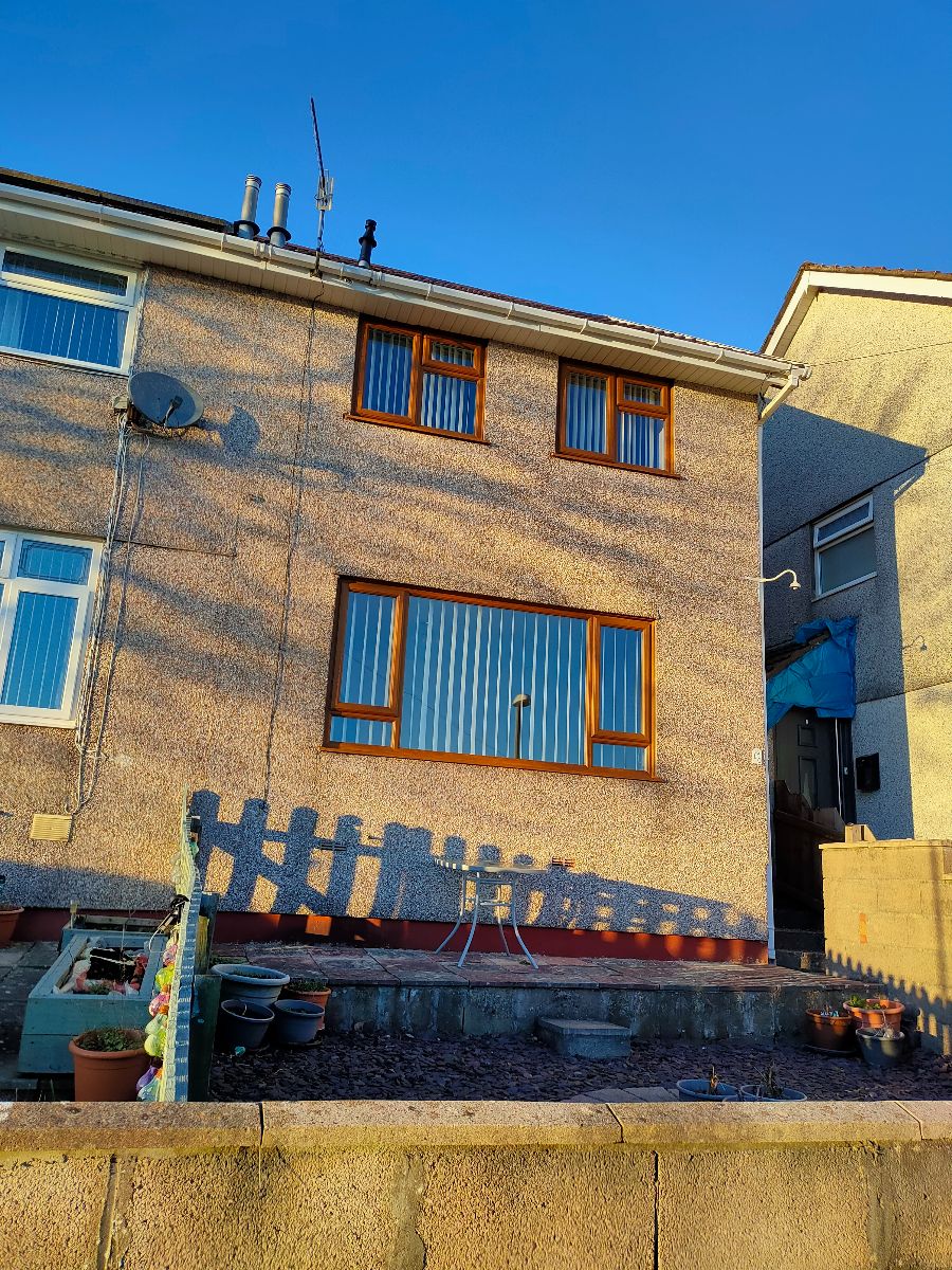 3 bedroom SemiDetached House for sale in Pontypool