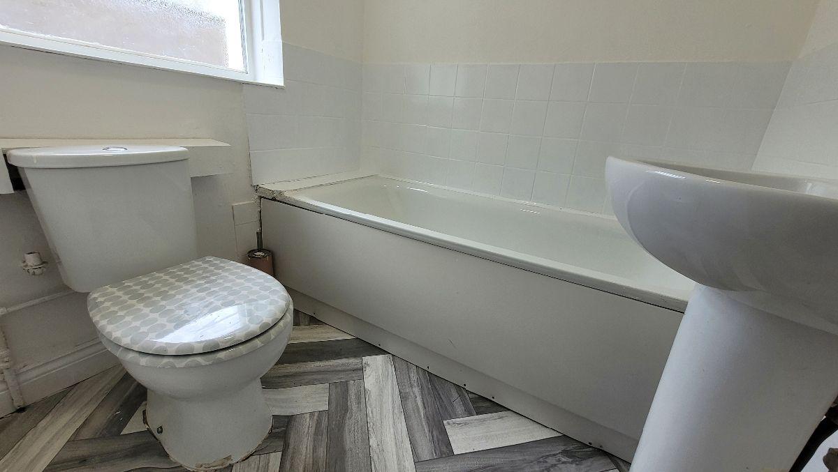 2 bedroom Terraced House for rent in Tredegar