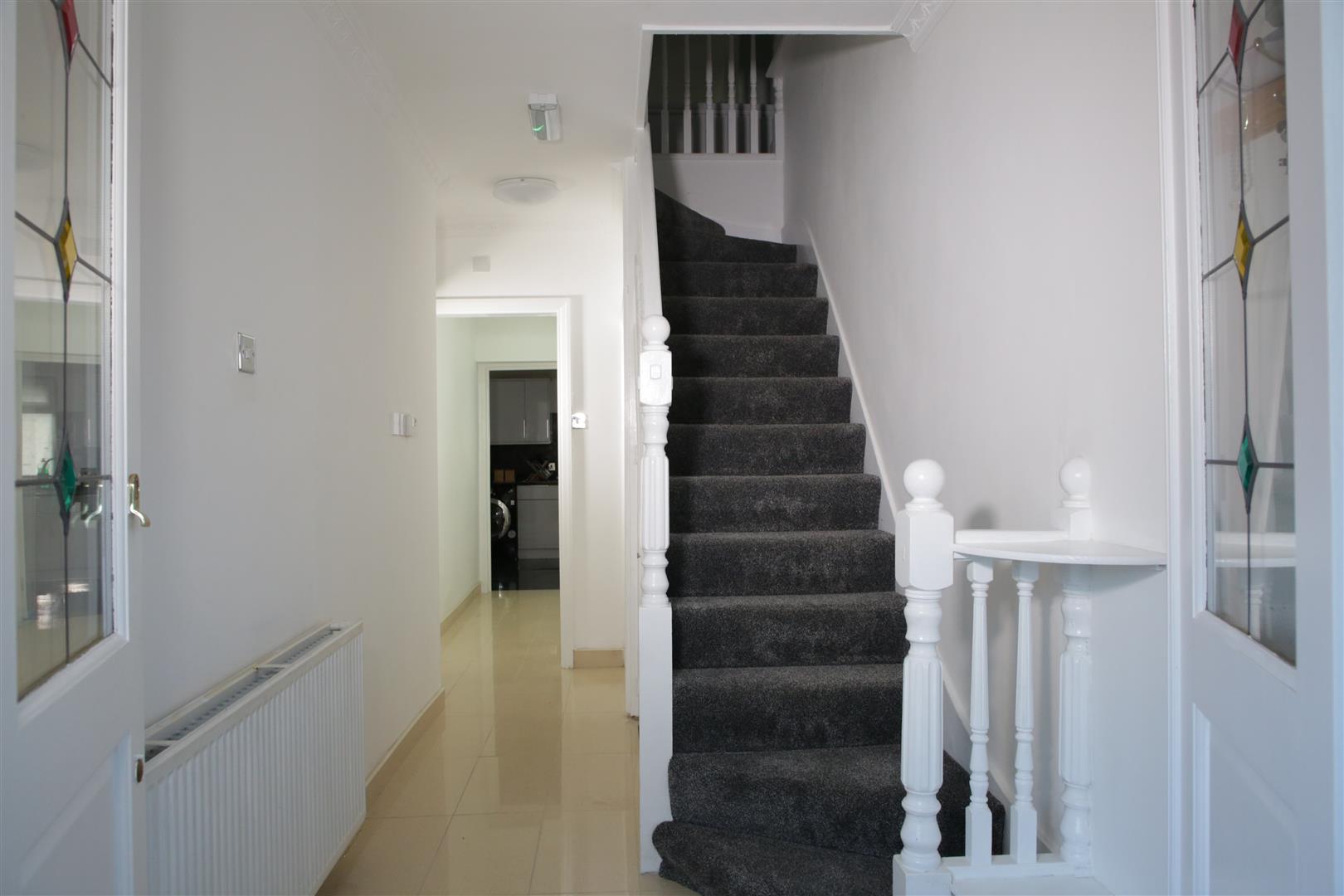 Studio Apartment for rent in BARKINGSIDE