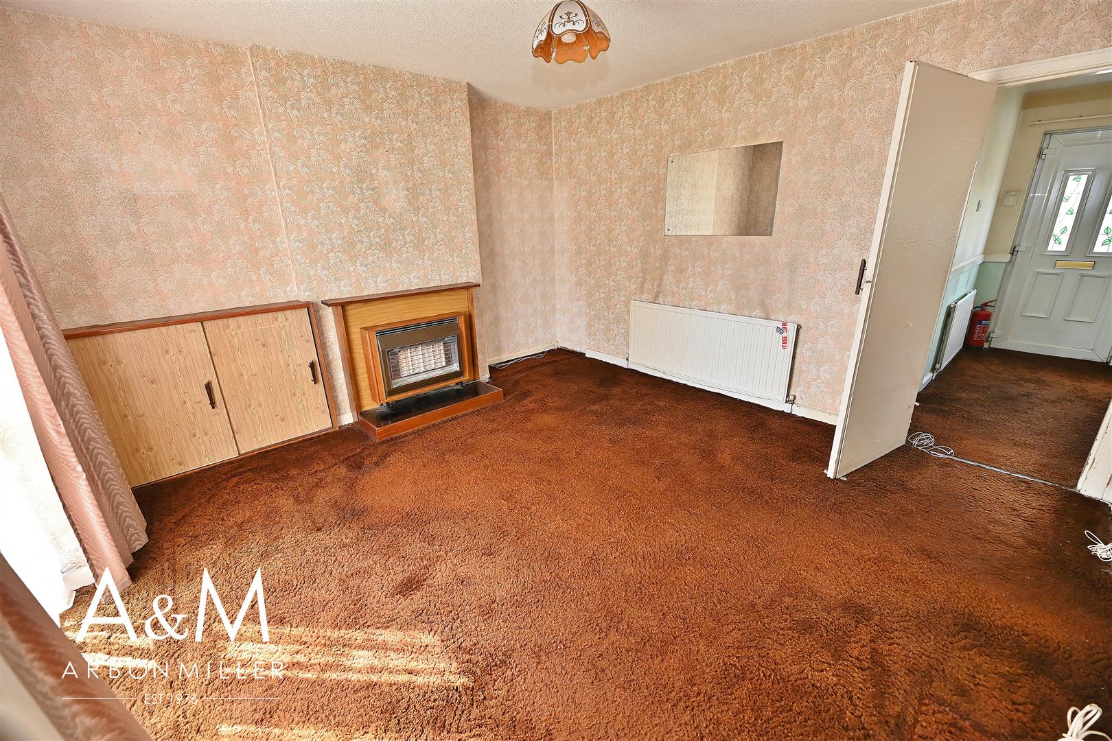 3 bedroom SemiDetached House for sale in Barkingside