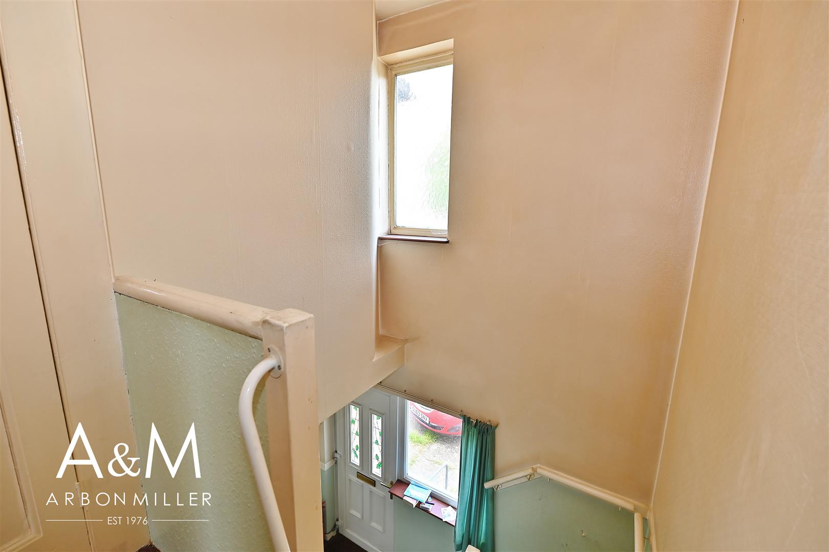 3 bedroom SemiDetached House for sale in Barkingside