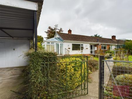 Garage/Garden