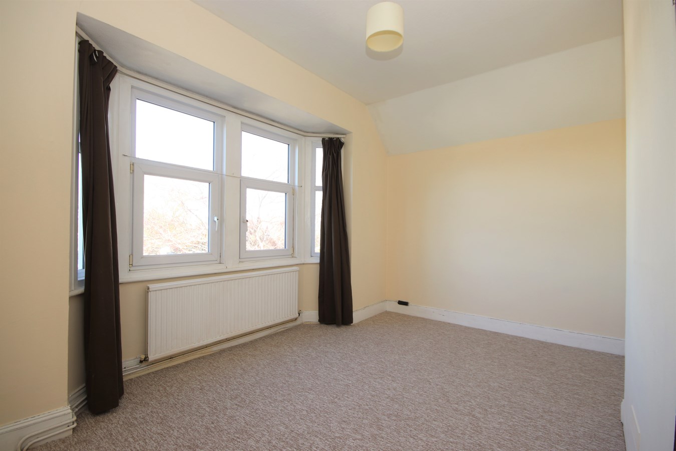 3 bedroom Flat for rent in BexhillonSea