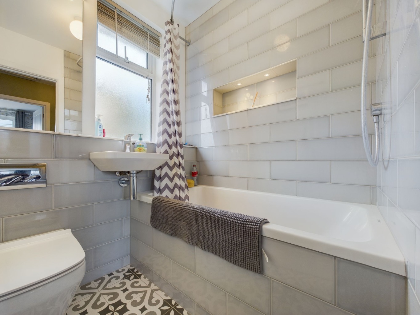 3 bedroom End of Terrace House for sale in Aylesbury