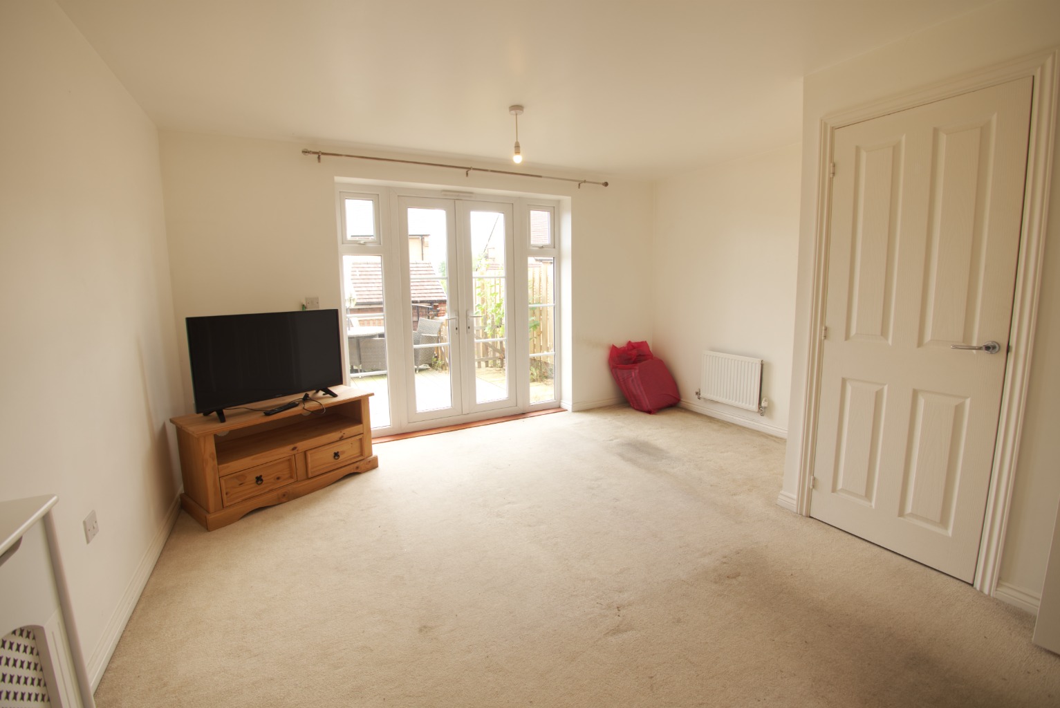 2 bedroom SemiDetached House for sale in Aylesbury