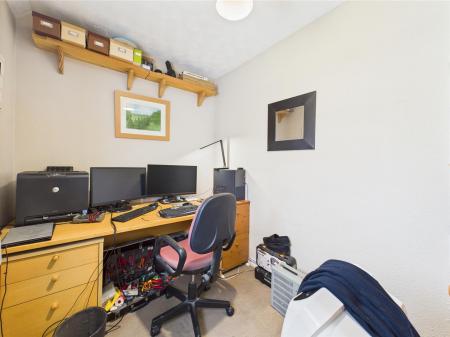 CAM04907G0-PR0167-STILL007.jpg