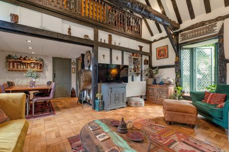 Sitting/Dining Room