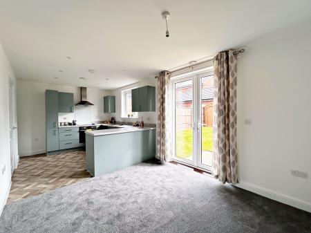 Kitchen/Dining Room