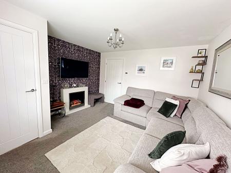 Lounge 2