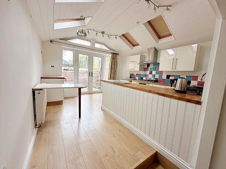 Kitchen 1