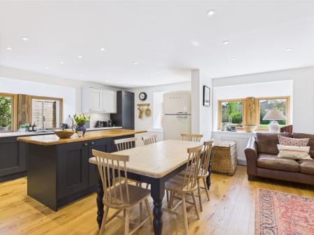 Kitchen 5