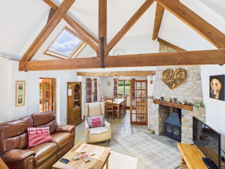 Lounge into dining