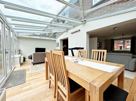 Dining/Family Room