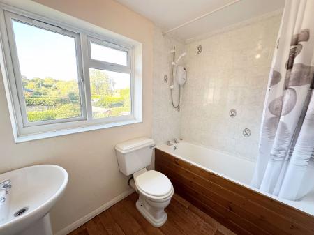 Upstairs Bathroom