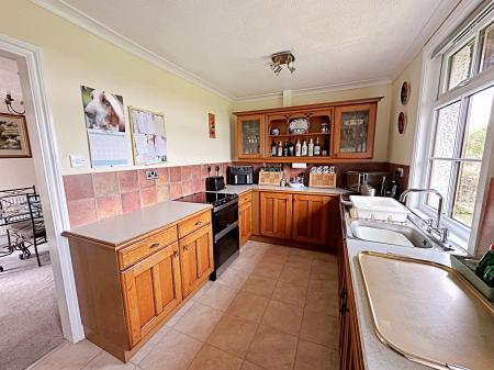Kitchen 2
