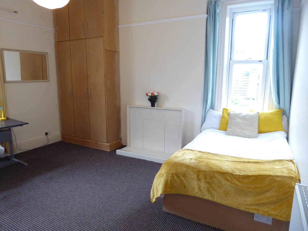 1 bedroom Flat for rent in Huddersfield