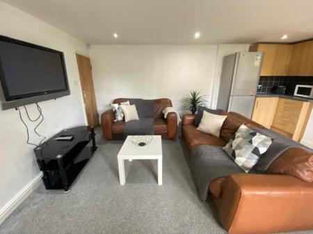 4 bedroom student house in Huddersfield7