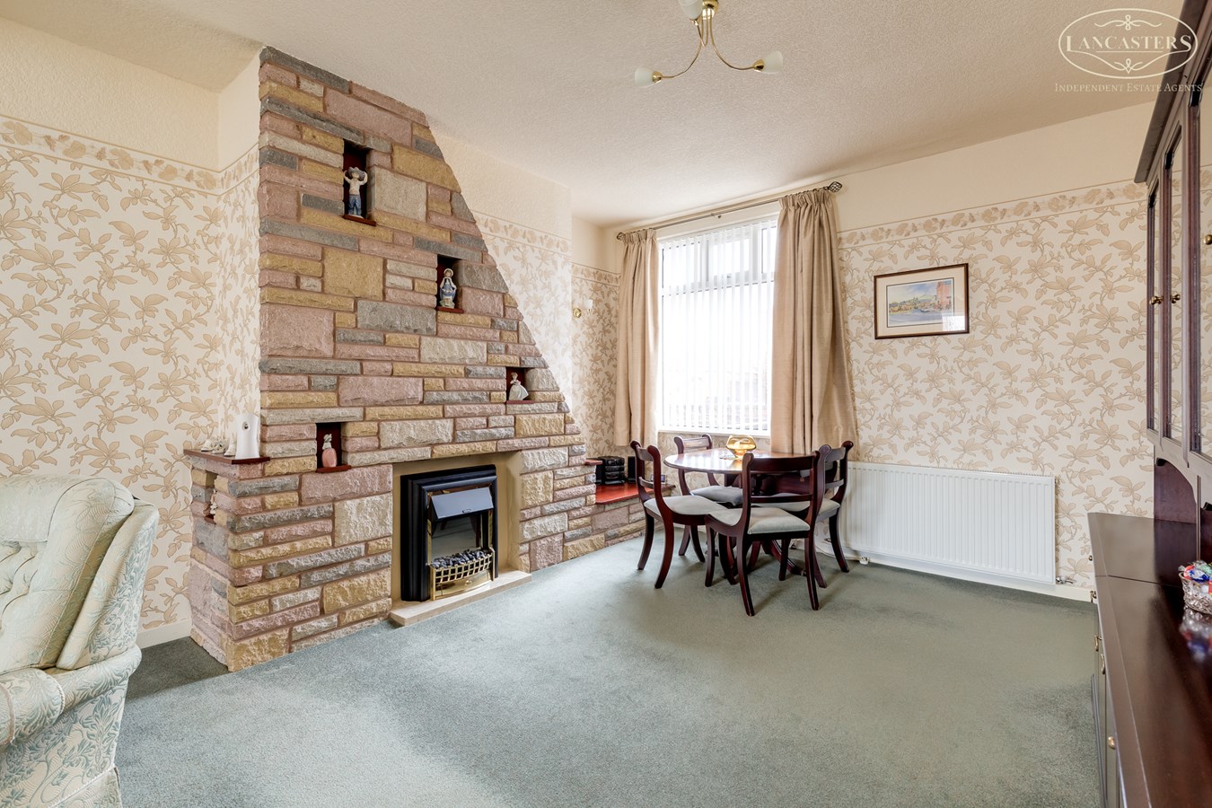 2 bedroom Terraced House for sale in Bolton