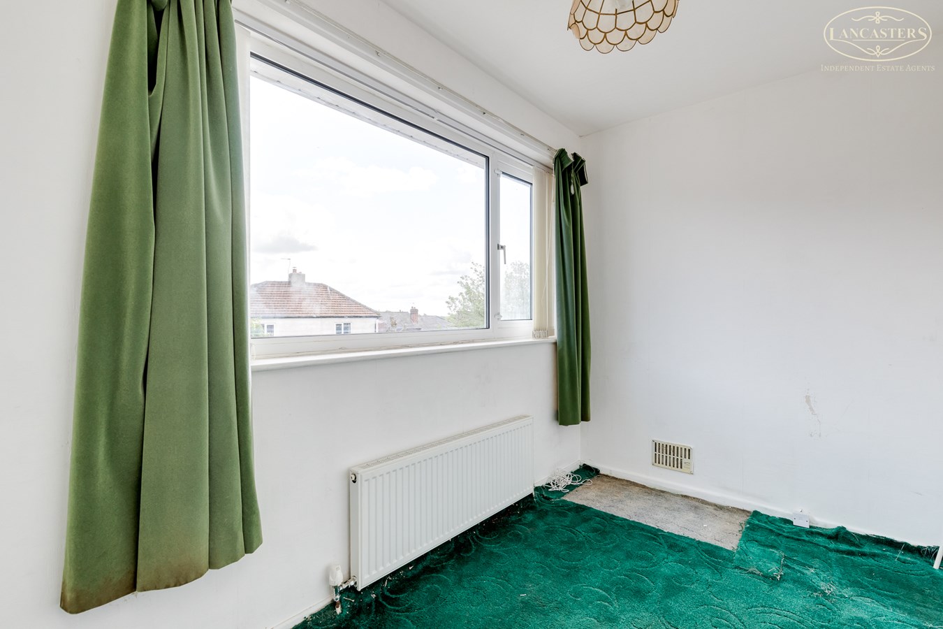 3 bedroom SemiDetached House for sale in Horwich