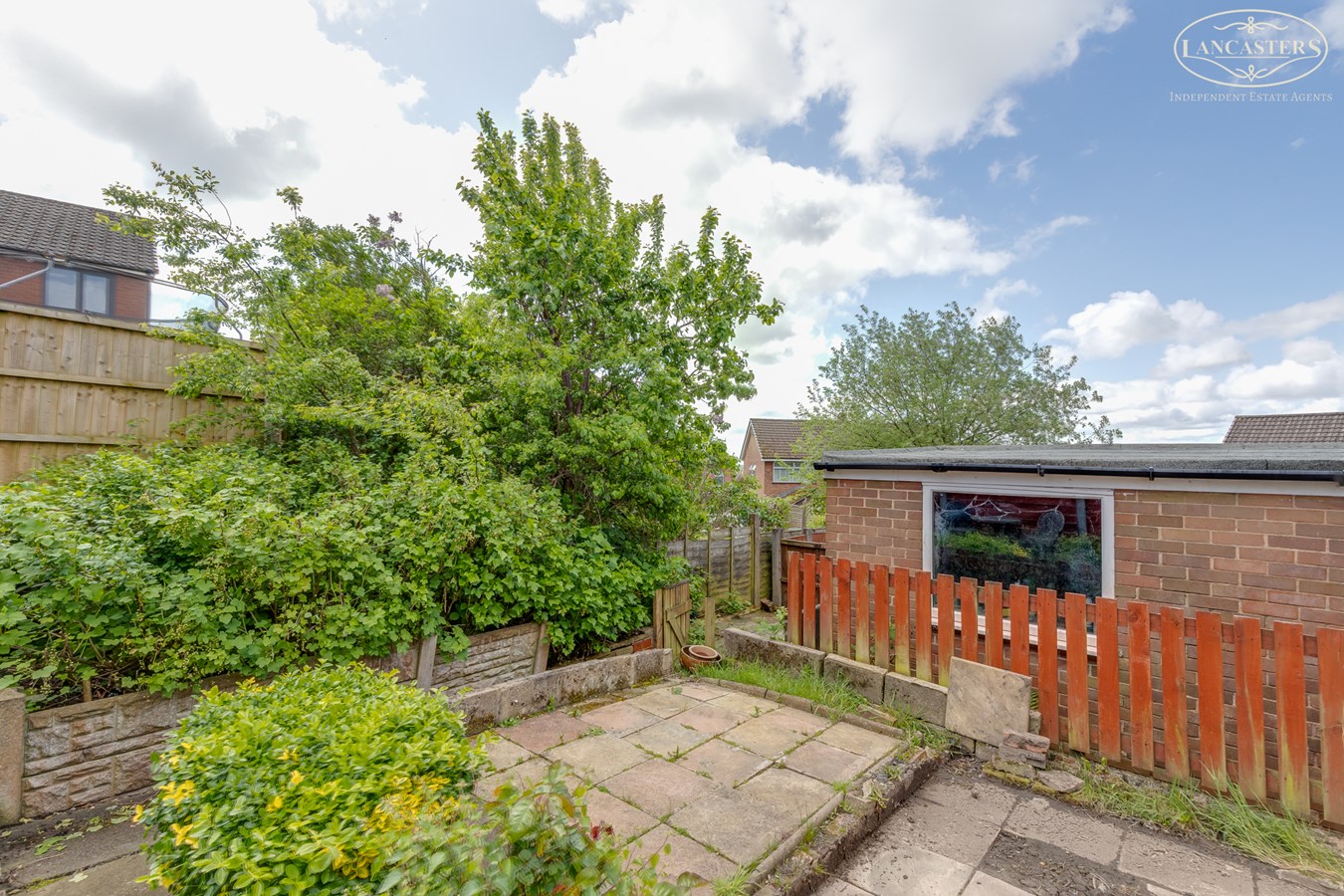 3 bedroom SemiDetached House for sale in Horwich