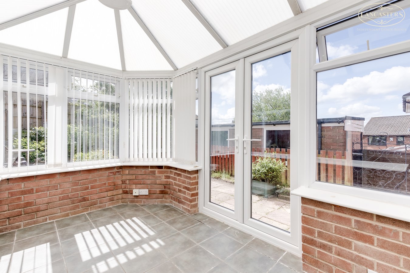 3 bedroom SemiDetached House for sale in Horwich