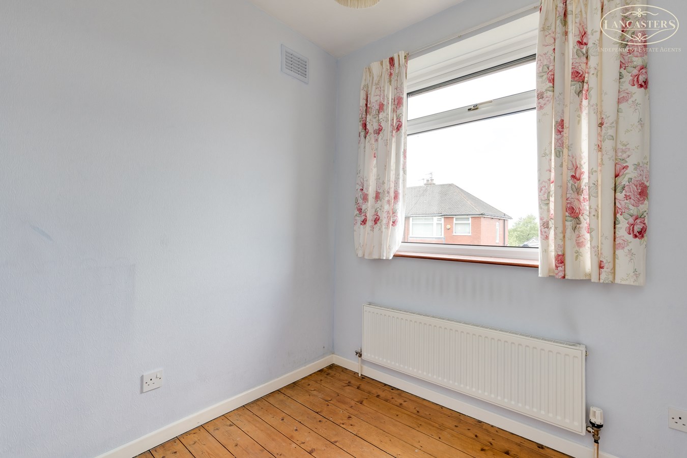 3 bedroom SemiDetached House for sale in Bolton