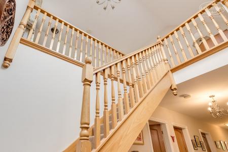 Galleried landing