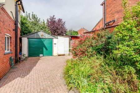 Driveway & Garage