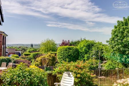View side of garden