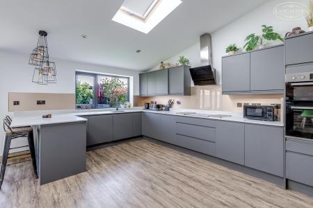 Kitchen Dining Famil