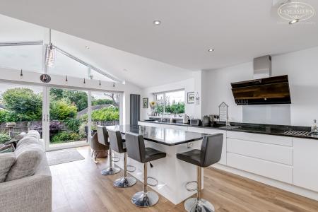 Kitchen Dining Famil