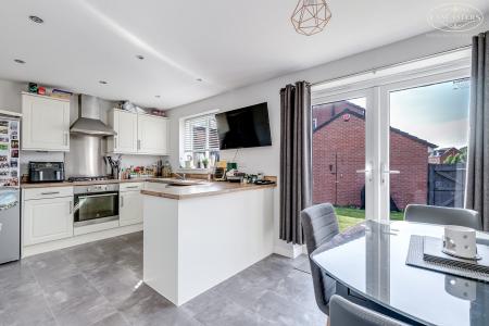 Dining Kitchen